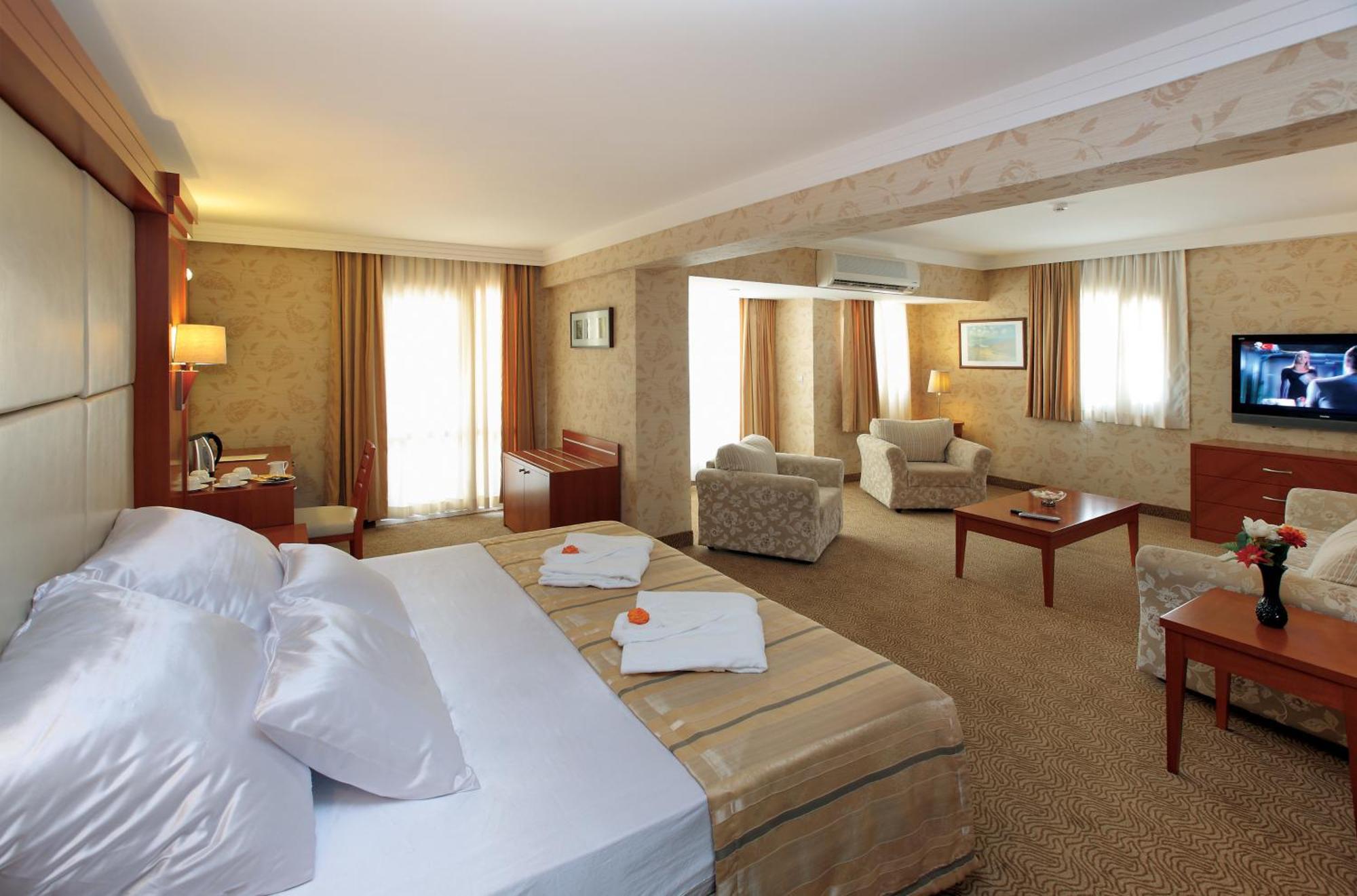 Julian Club Hotel Marmaris Szoba fotó